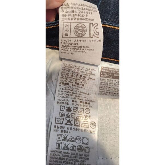 LEVI'S 28 Demi Curve Jeans Womens 28 x 32 Classic Rise Slim Fit Blue SEE ACTUAL - Picture 12 of 13